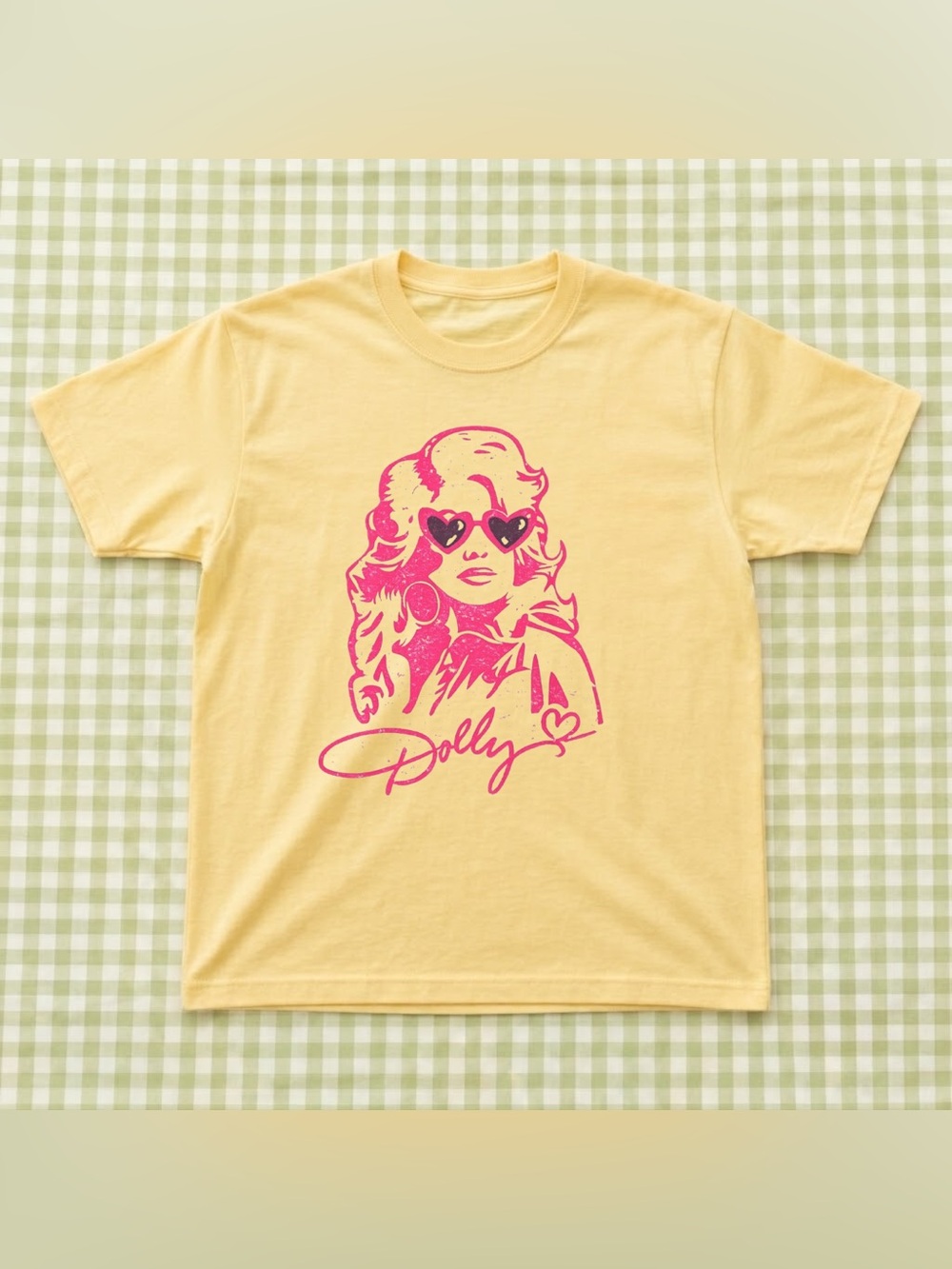 Retro Dolly Graphic Tee for Unisex - Yellow with Pink Print